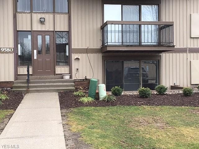1st image of 9580 Cove Dr Unit E26