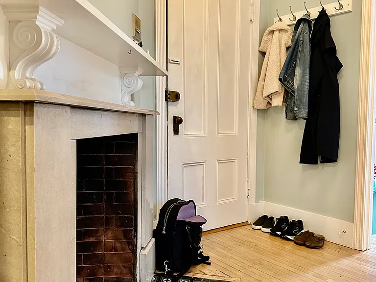 49 Grove St #4 — Photo 10
