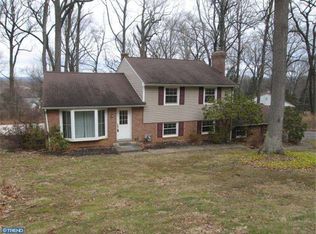 570 Bob White Rd, Wayne, PA 19087