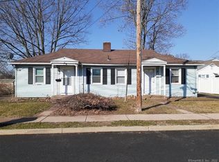 17 Tyler Cir, Manchester, CT 06040