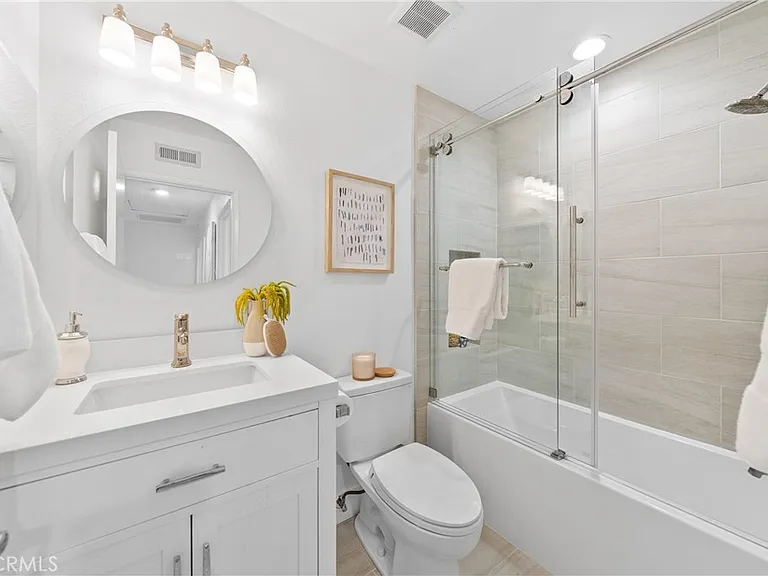 51 Ashbrook — Photo 11
