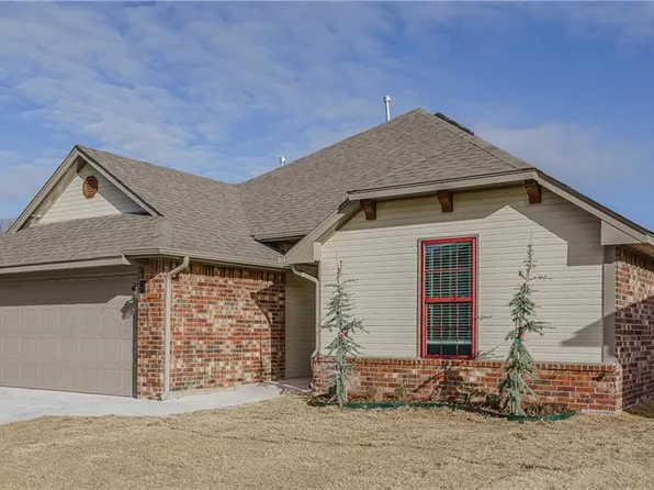 1108 Falling Leaf Ter, Moore, OK 73160