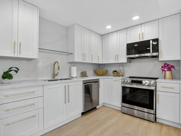 1751 Bridgewood Drive, Boca Raton, FL 33434