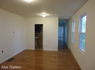 8029 Erdrick St, Philadelphia, PA 19136