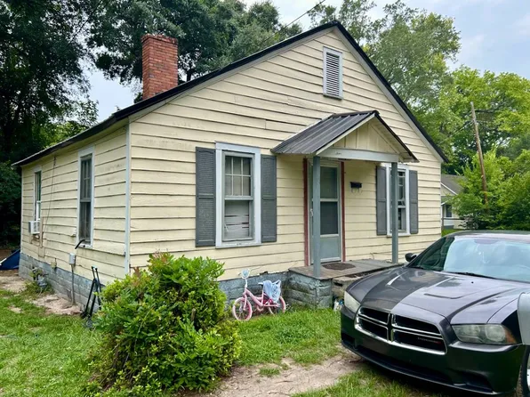 706 Henrietta St, Bennettsville, SC 29512