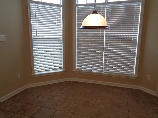 10195 Tall Hickory Dr — Photo 7