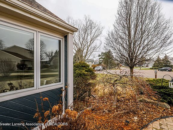 5th image of 6403 Willow Bend Dr