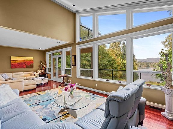 5th image of 7002 E Sooke Rd