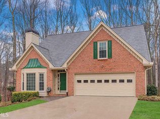 975 Connell Ln, Lawrenceville, GA 30044