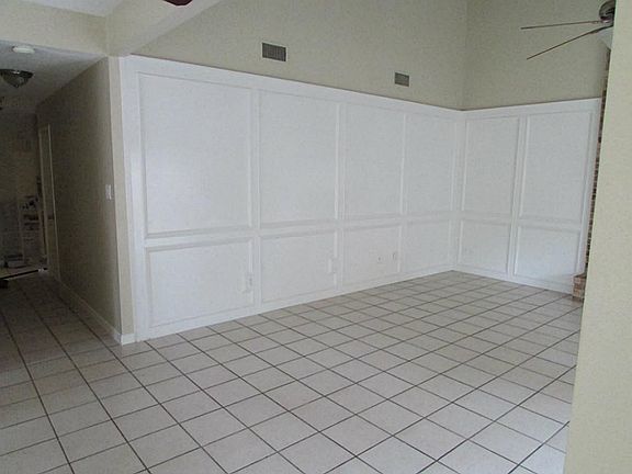 2nd image of 16151 Spinnaker Dr