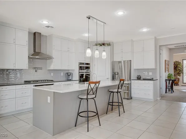 8286 Skye Gorge St, Las Vegas, NV 89166