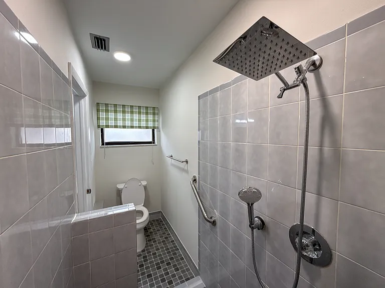 5851 Bristol Ln — Photo 17