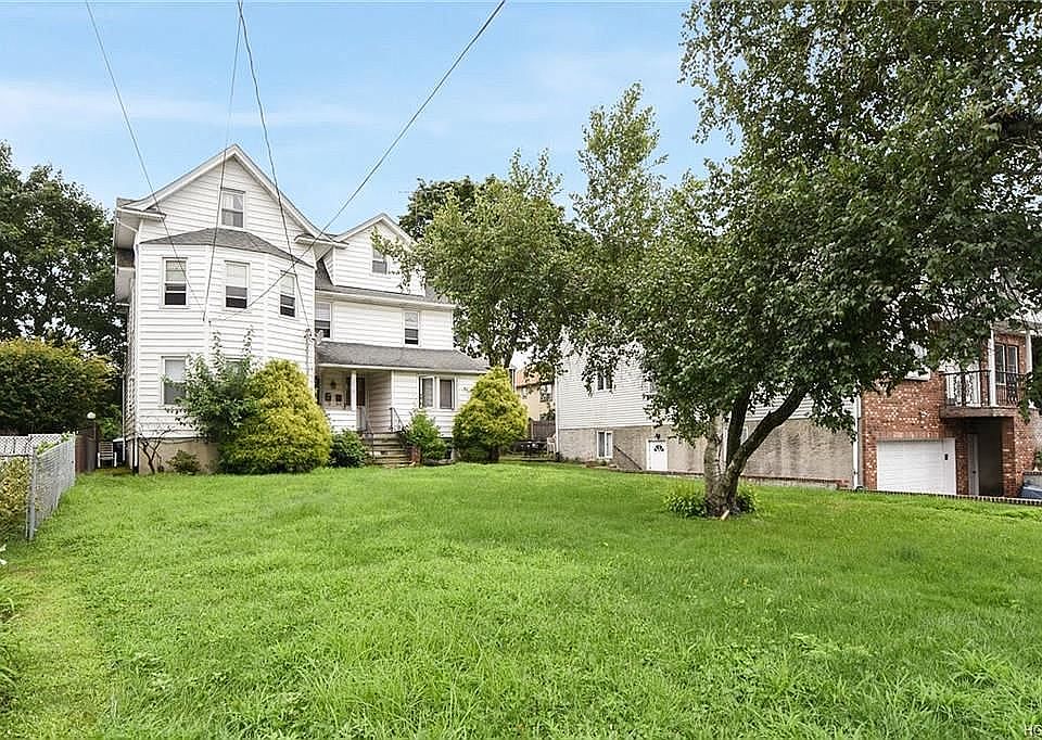 1st image of 33 Hillcrest Ave