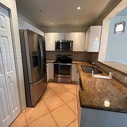 3rd image of 2237 Clipper Pl