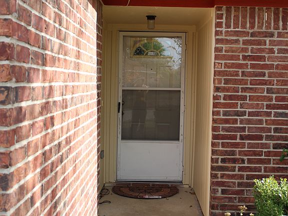 2nd image of 3302 Dorothy Jane Dr
