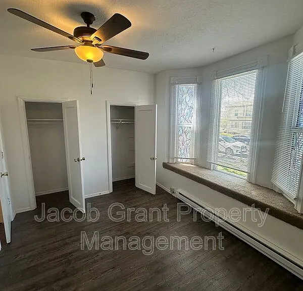 520 N Water Ave #2 — Photo 7