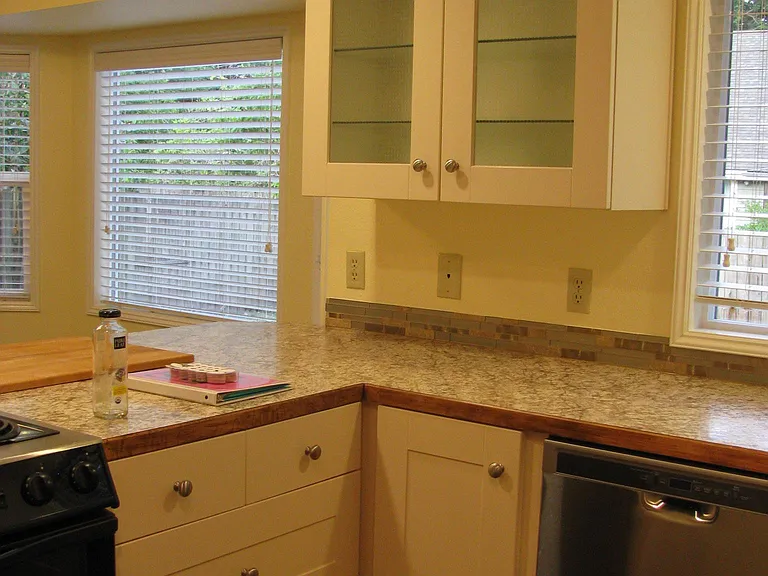Tile back splash and glass cabinet doors