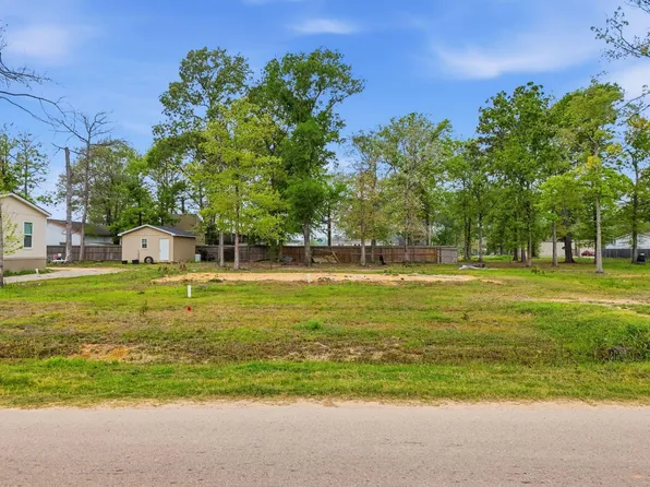 637 Wexford Dr, Conroe, TX 77303