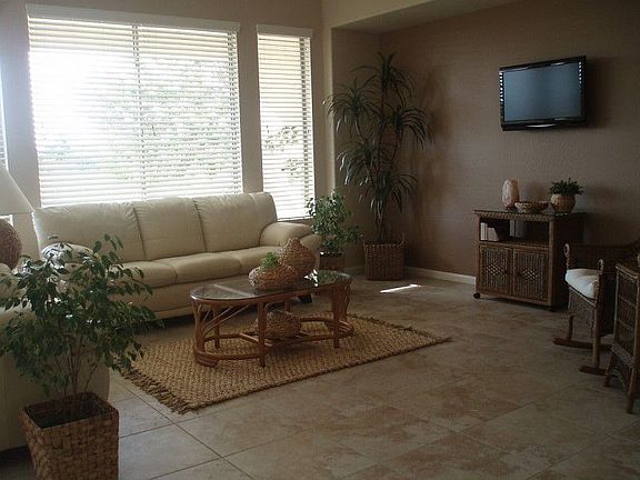 4th image of 16127 W Vale Dr