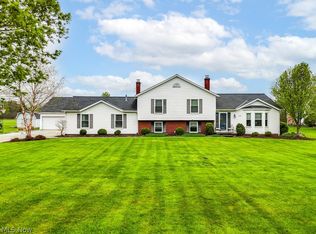 1451 Page Rd, Aurora, OH 44202