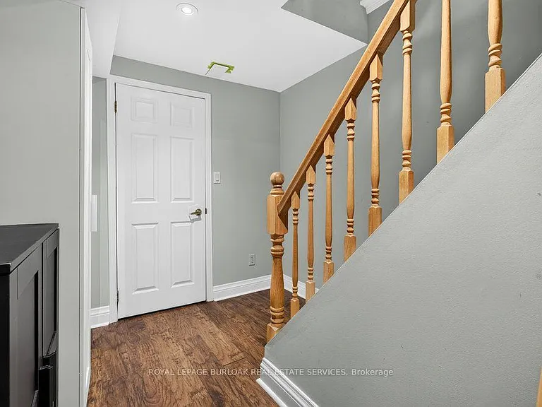 2354 Marine Dr — Photo 34
