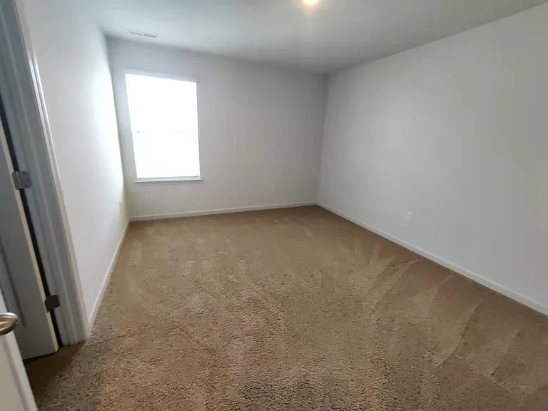 356 N Great White Way — Photo 17