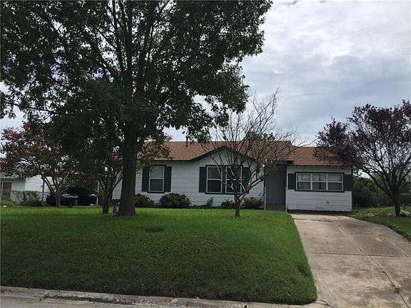 2nd image of 5005 Flagstone Dr