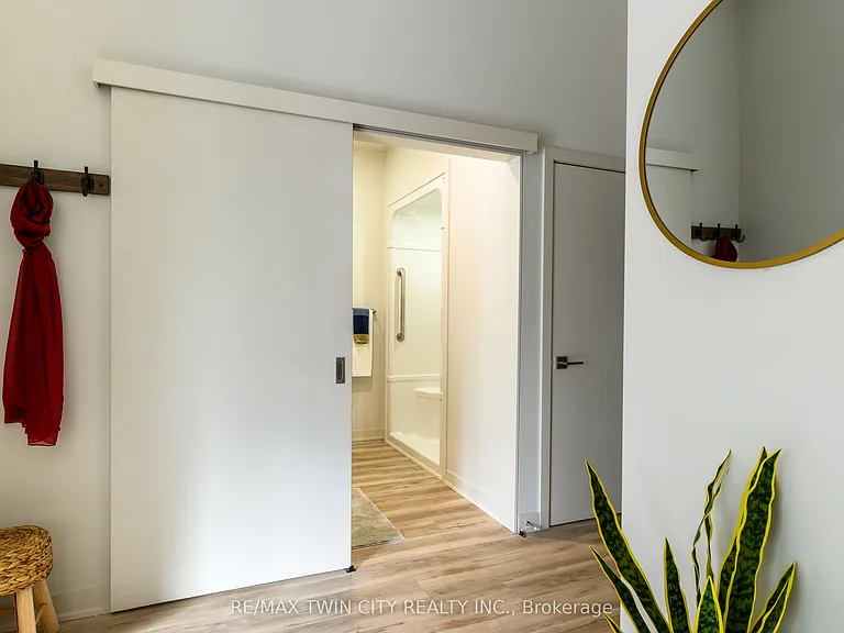 152 N Park St #118 — Photo 13