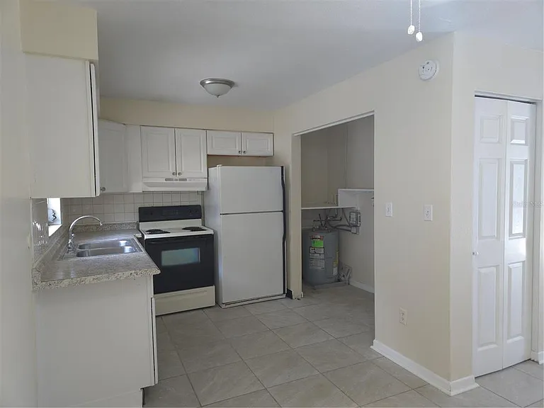 800 Highland Ave N #3 — Photo 6