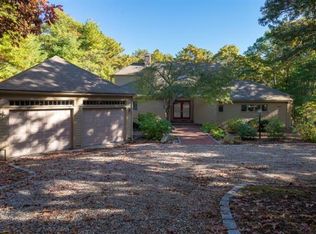 99 The Paddock Cir, Mashpee, MA 02649