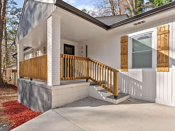 2nd image of 3372 Jackson Dr