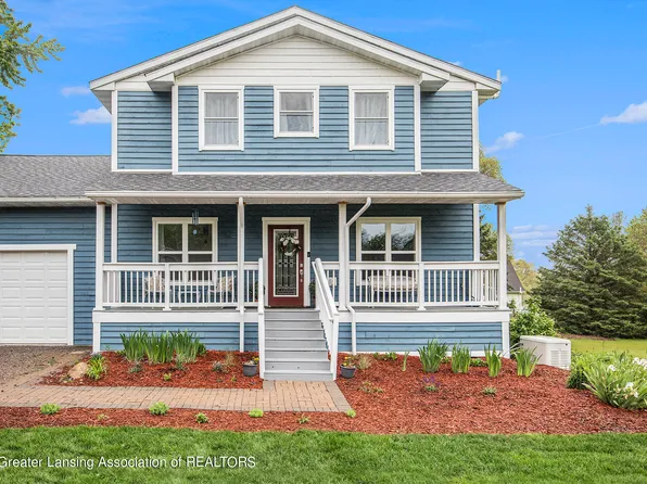 6635 Westview Dr, Laingsburg, MI 48848