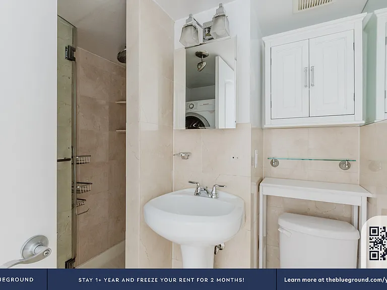 290 W 12th St #3D — Photo 12