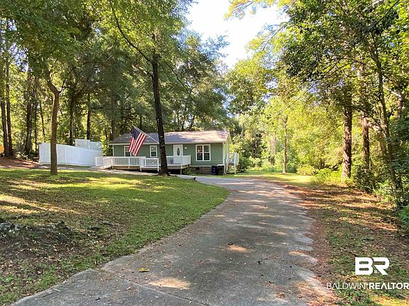 4th image of 1002 Caroline Ave