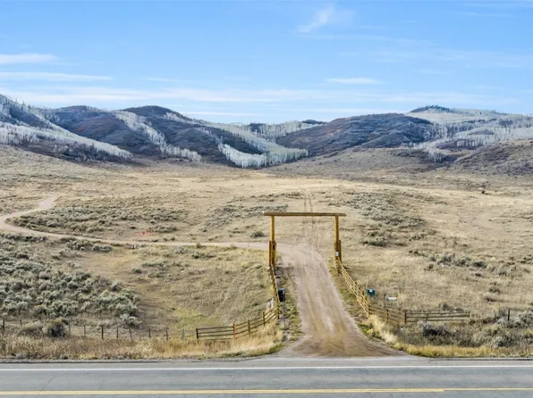29250 Lakeside Lane, Oak Creek, CO 80467