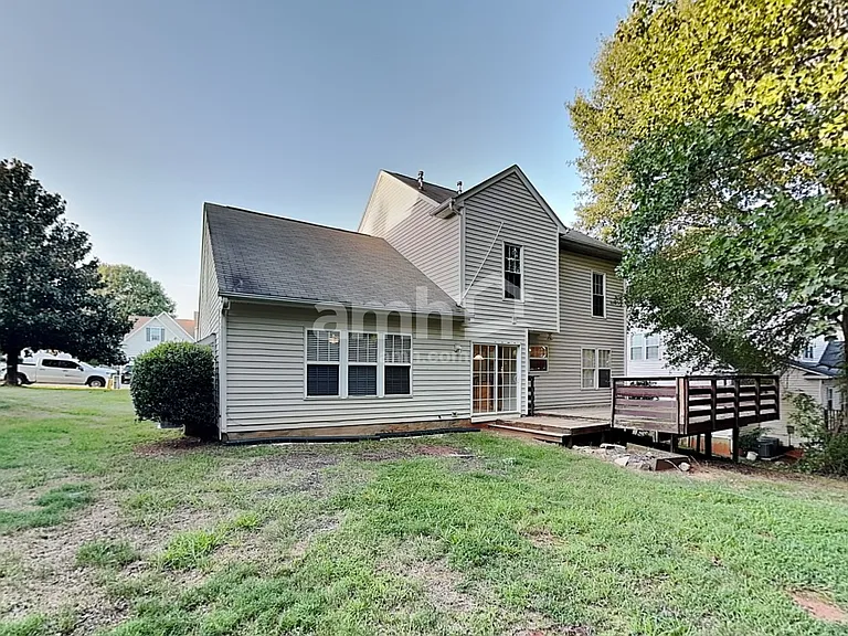 10928 Harringham Ln — Photo 24