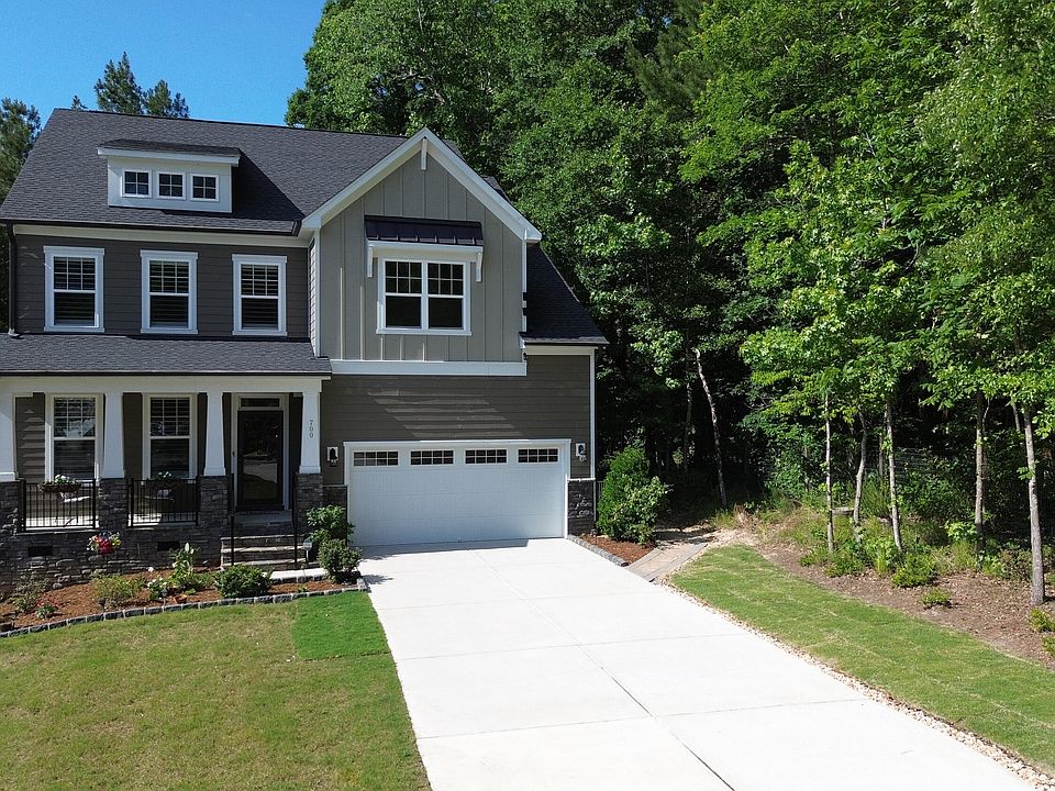 1st image of 700 Orange Oak Ln