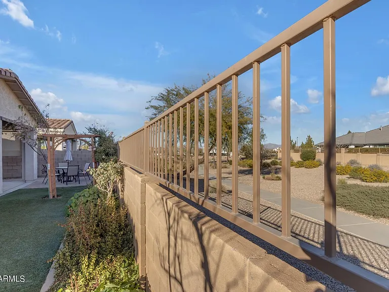 22841 S 225th Pl — Photo 32