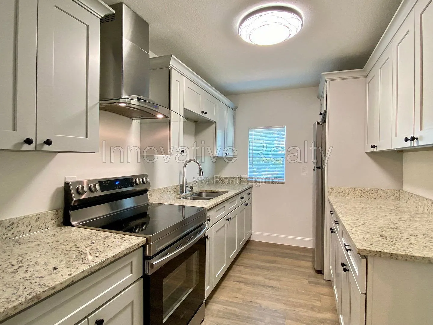 2 bed, 1.0 bath, 987 sqft, $1,450 — Photo 4
