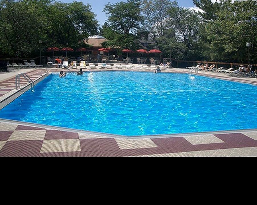 Community pool