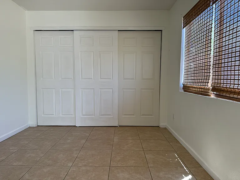 312 S Wilson St — Photo 14
