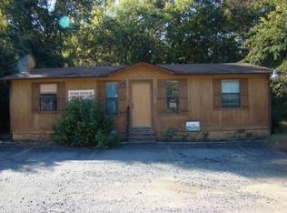 1021 N 10th St, Arkadelphia, AR 71923