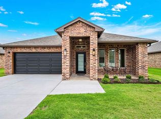 2606 SW 68th St, Lawton, OK 73505