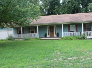 3577 Woodlane Dr, Philpot, KY 42366