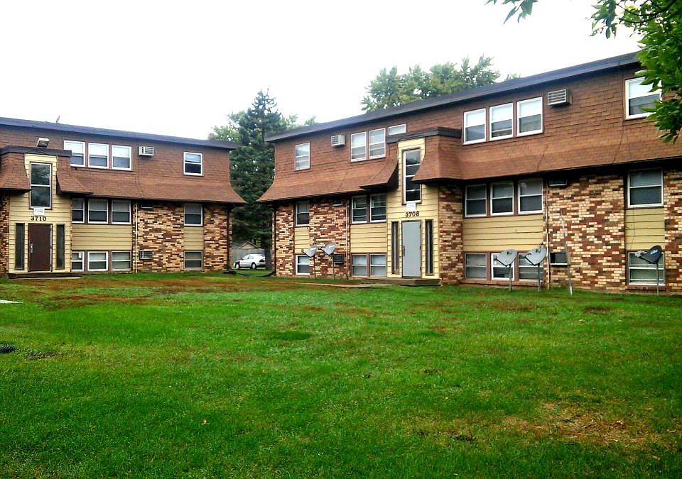 2nd image of 3708 SE 14th St APT 26