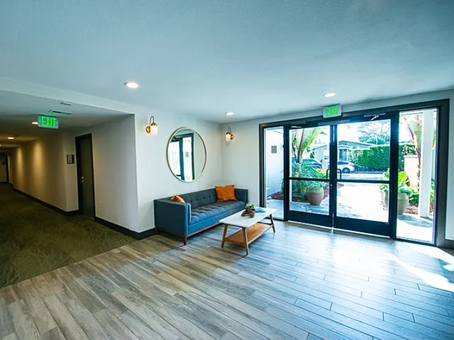 Oceanview — Photo 24