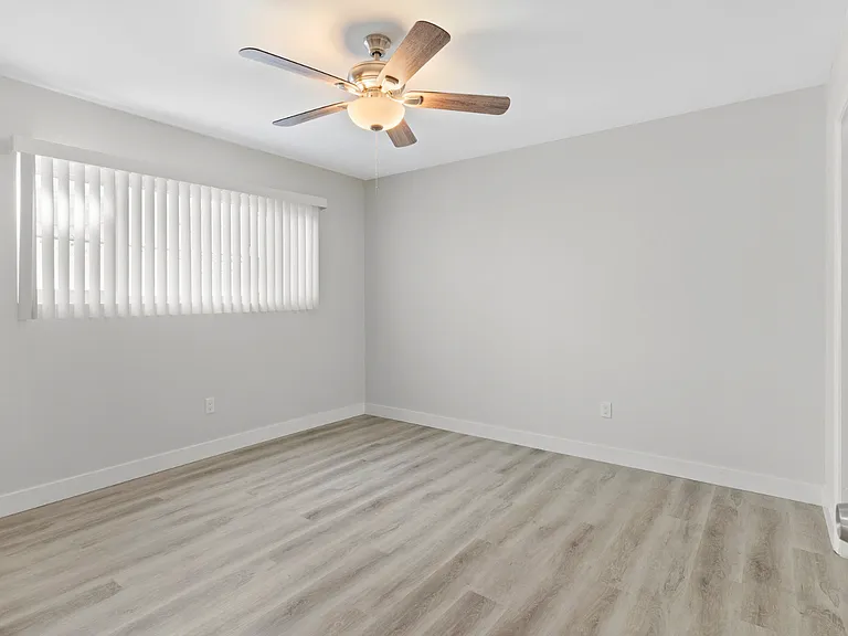 3823 Marlborough Ave #3823 — Photo 4