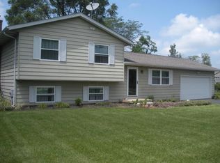 8830 Thomas Ln, West Jefferson, OH 43162