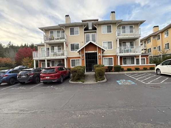 564 225th Ln NE APT A105, Sammamish, WA 98074