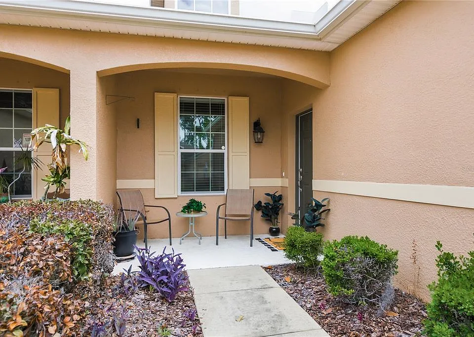 2211 Barracuda Ct